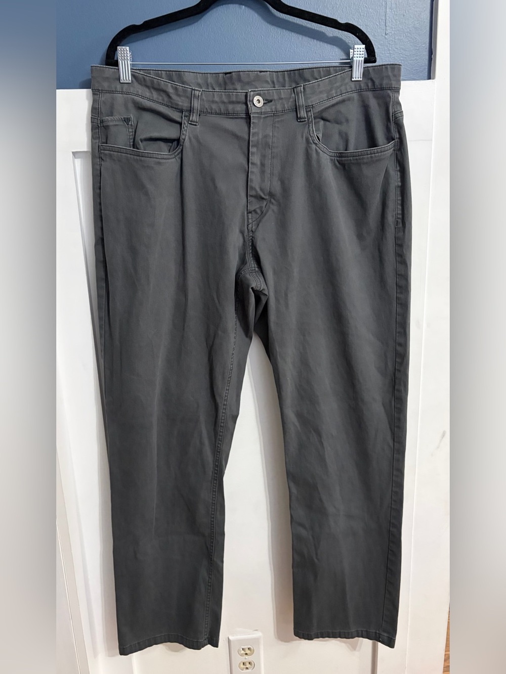 The North Face Men's Field 5 Pocket Pant Asphalt Gray Size 38 Gorpcore Outdoor